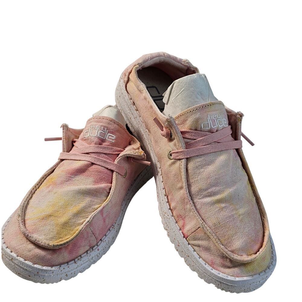 Wendy tie dye pink yellow hey dude sz 9 EUC casual comfort trending slip on